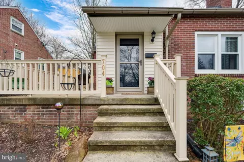 Exterior - 704 State St, Reading, PA 19607 photo 11 of 15