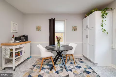 Dining - 704 State St, Reading, PA 19607 photo 3 of 3