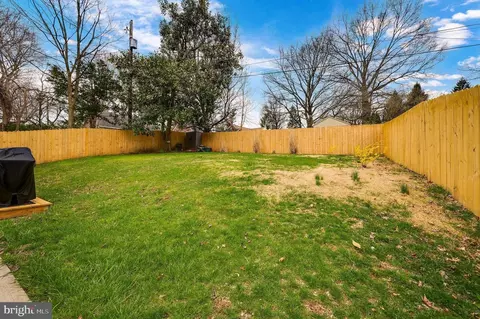 Exterior - 704 State St, Reading, PA 19607 photo 2 of 15