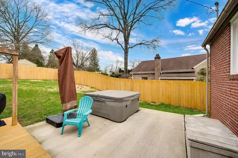 Exterior - 704 State St, Reading, PA 19607 photo 7 of 15