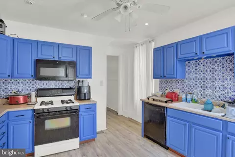 Kitchen - 226 Oley St, Reading, PA 19601 photo 4 of 4