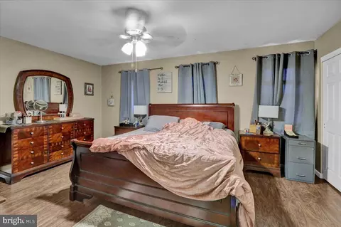 Bedroom - 32 Warwick Ct, Reading, PA 19606 photo 1 of 6