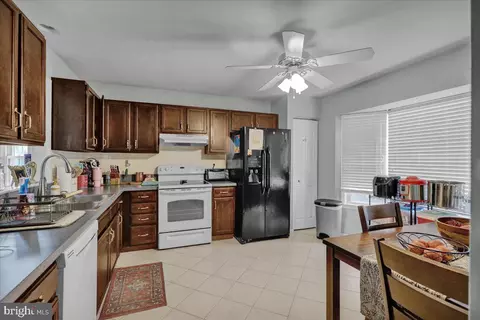 Kitchen - 32 Warwick Ct, Reading, PA 19606 photo 1 of 3