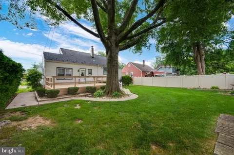 Exterior - 119 Eric Ave, Reading, PA 19607 photo 10 of 10