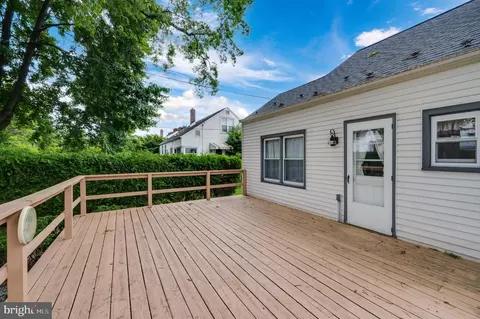Exterior - 119 Eric Ave, Reading, PA 19607 photo 6 of 10