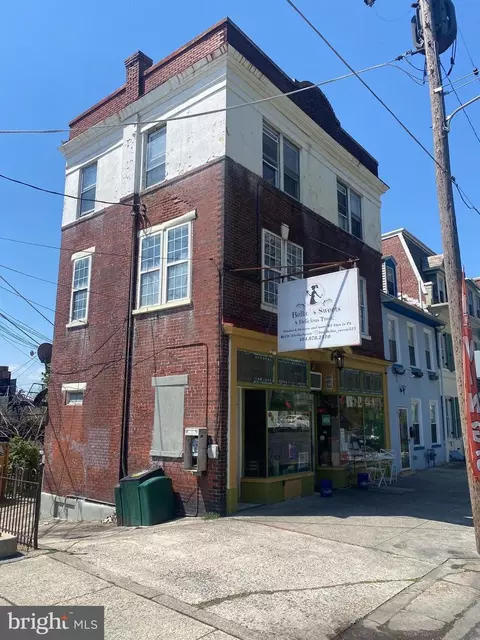 1164 Perkiomen Ave, Reading, PA 19602