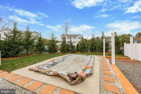 201 Bainbridge Cir, Reading, PA 19608 photo 8