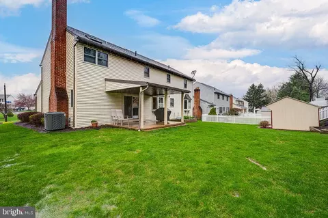 Exterior - 3048 Marcor Dr, Reading, PA 19608 photo 9 of 13