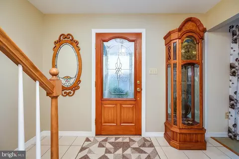 Entry Way - 3048 Marcor Dr, Reading, PA 19608 photo 1 of 2