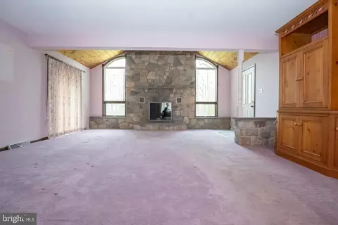 Living - 326 Kulps Rd, Barto, PA 19504 photo 1 of 2