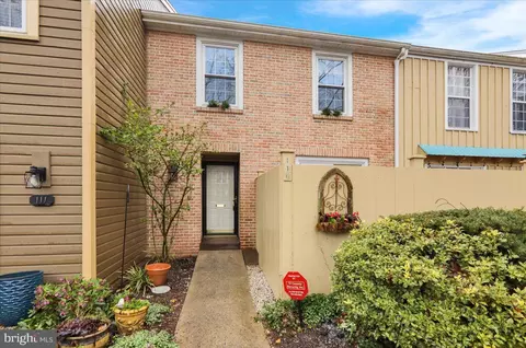 110 Medinah Dr, Reading, PA 19607