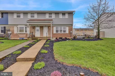 511 Linden St, Leesport, PA 19533