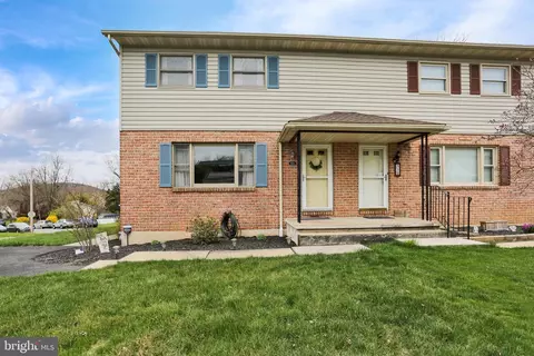541 Pershing Blvd, Reading, PA 19607