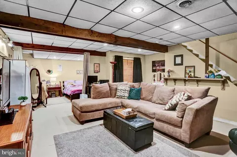 Living - 541 Pershing Blvd, Reading, PA 19607 photo 3 of 5