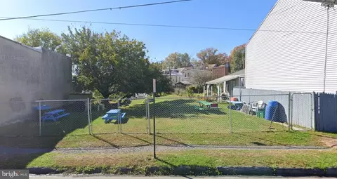 22 24 Neversink St, Reading, PA 19602