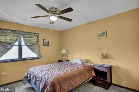 Bedroom - 1 Coach Ln, Oley, PA 19547 photo 5 of 10