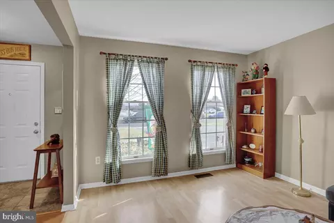 Bedroom - 1 Coach Ln, Oley, PA 19547 photo 1 of 10