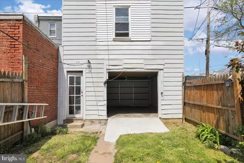 Exterior - 105 Oley St, Reading, PA 19601 photo 5 of 10