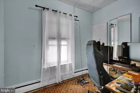 Dining - 105 Oley St, Reading, PA 19601 photo 3 of 3