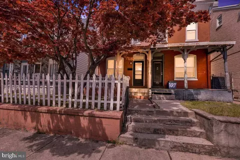 Exterior - 105 Oley St, Reading, PA 19601 photo 2 of 10
