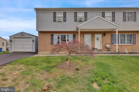 632 Leesport Ave, Leesport, PA 19533