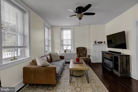 Living - 726 Mountain View Rd, Reading, PA 19607 photo 1 of 2