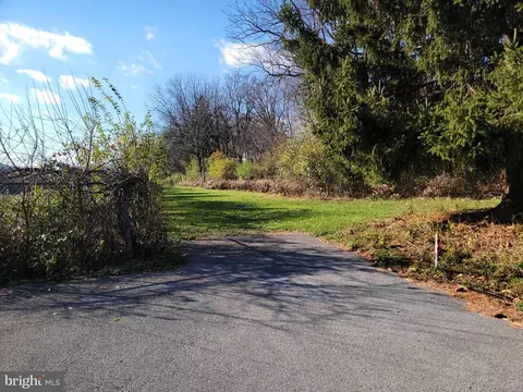 2313 Washington, West Lawn, PA 19609