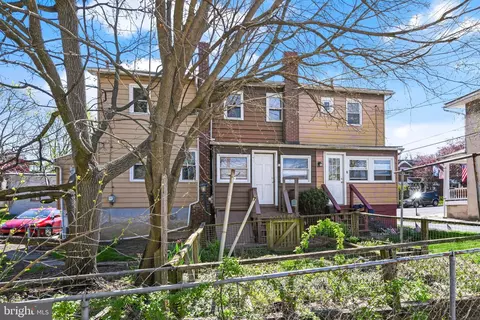 Exterior - 26 Franklin St, Shillington, PA 19607 photo 4 of 8