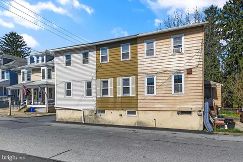 Exterior - 26 Franklin St, Shillington, PA 19607 photo 7 of 8