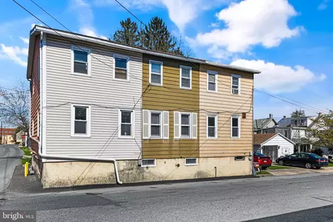Exterior - 26 Franklin St, Shillington, PA 19607 photo 5 of 8