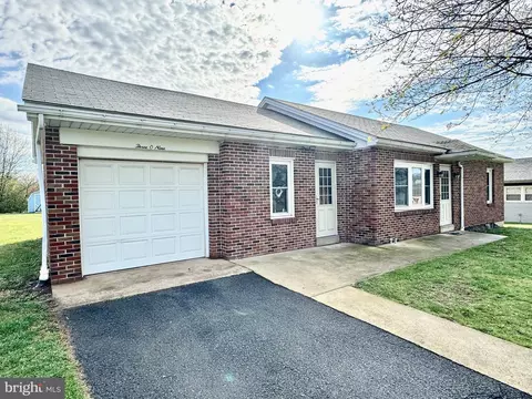 309 Stevens Ave, Bernville, PA 19506
