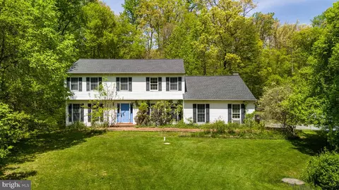 19 Sheep Hill Rd, Fleetwood, PA 19522
