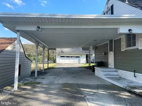 Exterior - 104 Gerald Ave, Reading, PA 19607 photo 3 of 13