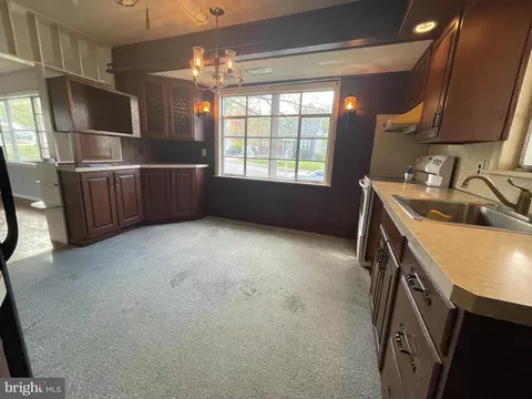 Kitchen - 104 Gerald Ave, Reading, PA 19607 photo 2 of 3