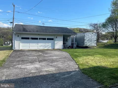 Exterior - 104 Gerald Ave, Reading, PA 19607 photo 11 of 13