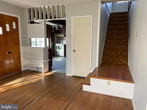 Entry Way - 104 Gerald Ave, Reading, PA 19607 photo 1 of 4