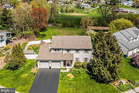 Exterior - 118 Matthew Dr, Reading, PA 19608 photo 4 of 12
