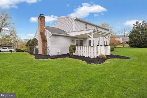 Exterior - 4001 Windcroft Ct, Reading, PA 19606 photo 5 of 7