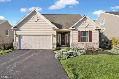 403 Westbury Dr, Reading, PA 19610