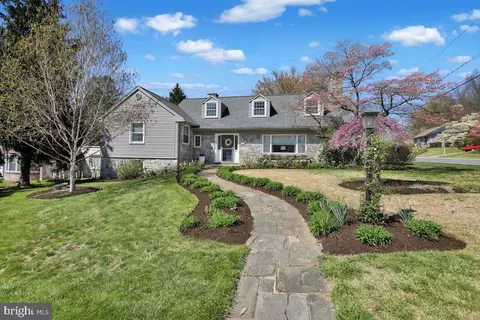 431 Devon Ter, Reading, PA 19607