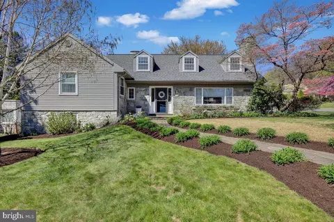Exterior - 431 Devon Ter, Reading, PA 19607 photo 2 of 7