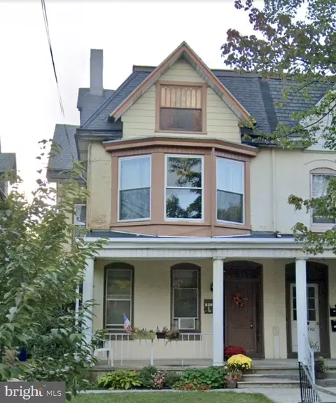 738 N 3rd St, Reading, PA 19601