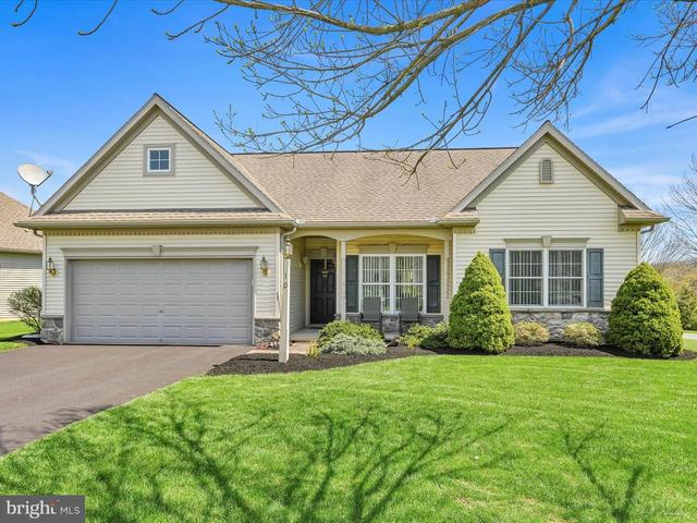 10 Freesia Ct, Womelsdorf, PA 19567 | 28 Photos - Movoto