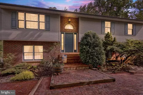 260 Hartman Rd, Reading, PA 19606