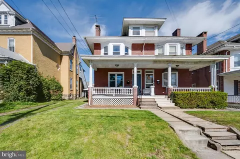 211 N Reading Ave, Boyertown, PA 19512