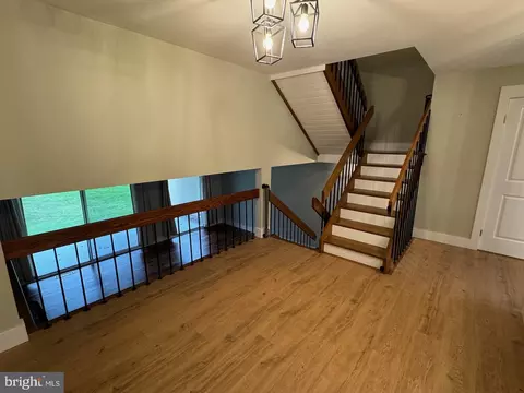Entry Way - 25 Medinah Dr, Reading, PA 19607 photo 1 of 4