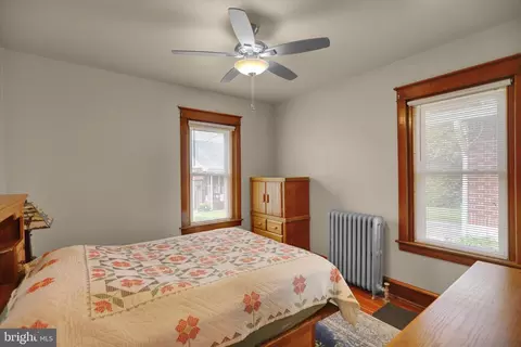 Bedroom - 106 N Waverly St, Reading, PA 19607 photo 3 of 4