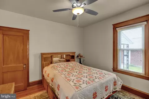 Bedroom - 106 N Waverly St, Reading, PA 19607 photo 2 of 4