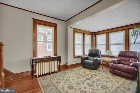 Living - 106 N Waverly St, Reading, PA 19607 photo 1 of 3