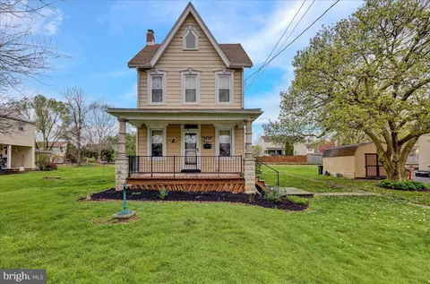 625 Water St, Shoemakersville, PA 19555